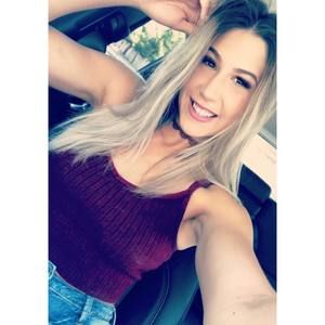 Meet your Posher, Jade